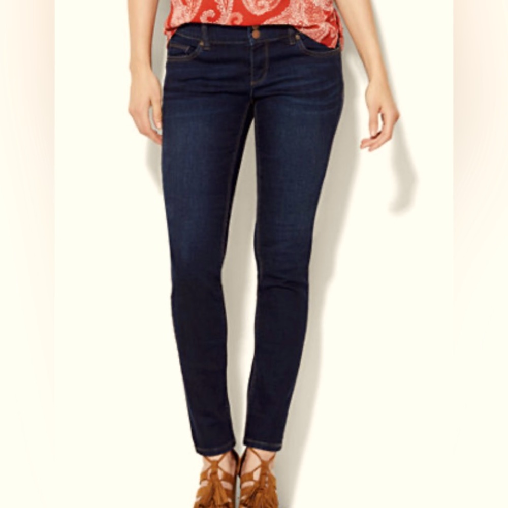 NY & Company Soho Curve Creator  Skinny